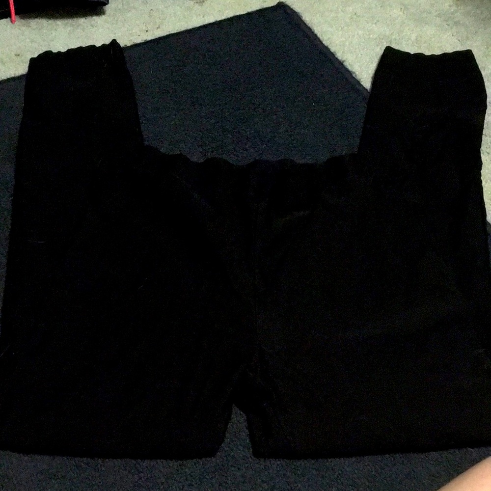 Black skinny dress pants